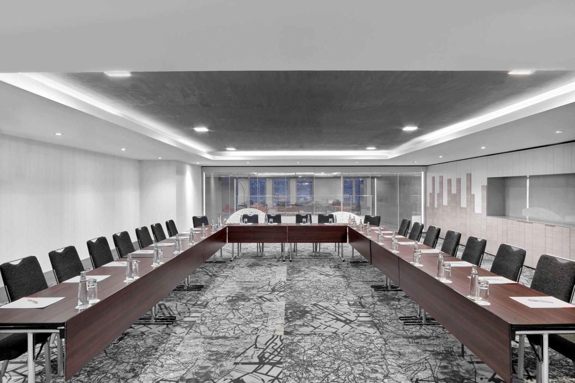Le Meridien Istanbul Etiler Bagian luar foto