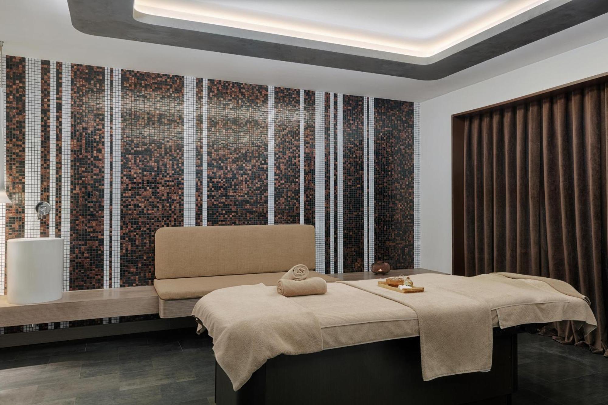 Le Meridien Istanbul Etiler Bagian luar foto