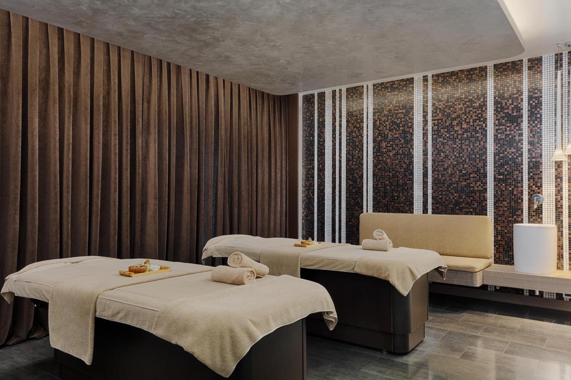 Le Meridien Istanbul Etiler Bagian luar foto